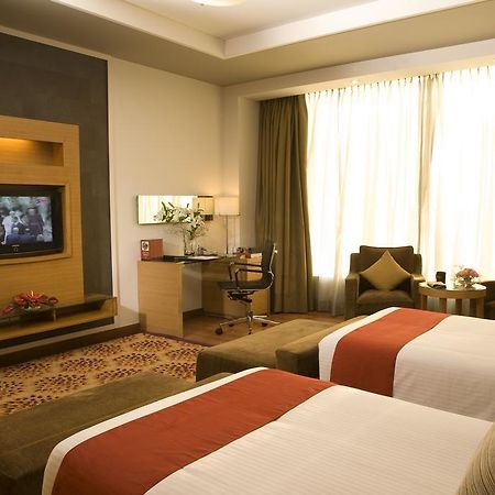 Radisson Blu Suites Gurgaon Extérieur photo